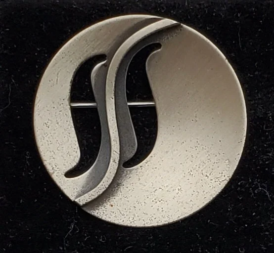 Vintage Brooch with Elegant Design-Danecraft - Vintage Modern Design Sterling Silver Brooch