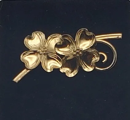 Classic Silver Brooch with Pearl Inlay-Beau - Vintage Gold Tone Sterling Silver Flowers Brooch