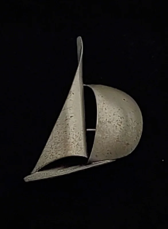 Luxury Vintage Brooch-Beau - Vintage Sailboat Sterling Silver Brooch