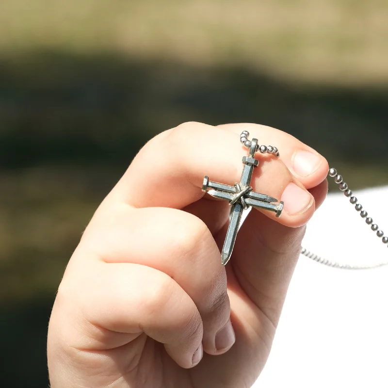 Elegant Black Necklaces-Nail Cross Necklace on ball chain