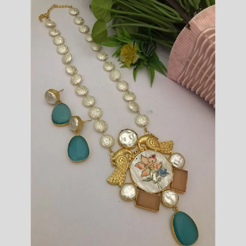 Elegant Wedding Pendant Necklaces-FS Collection Gold Plated Mother Of Pearl Necklace Set