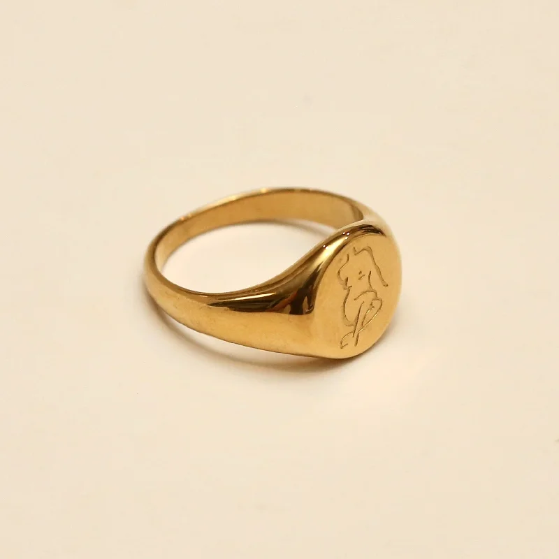 Custom Wedding Rings with Engraving-silhouette engraved Signet Ring