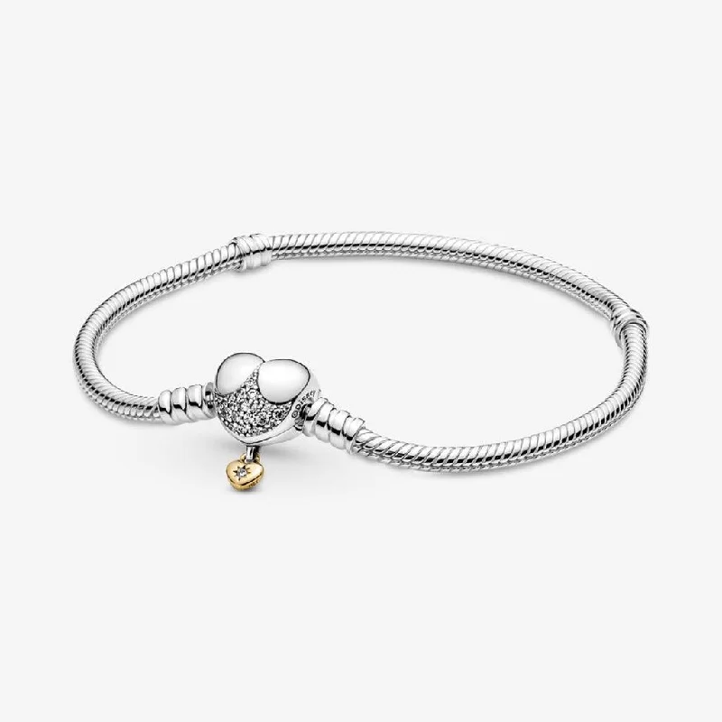 Beautiful Cuff Bracelets-PANDORA : Disney Pandora Moments Heart Clasp Snake Chain Bracelet