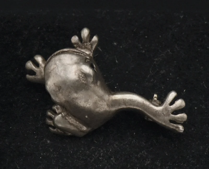 Stylish Brooch with Pearl Detailing-Vintage Sterling Silver Frog Brooch